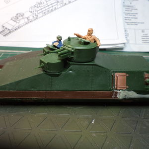 Танк Т-28 на рельсах (бронеплощадка бепо)